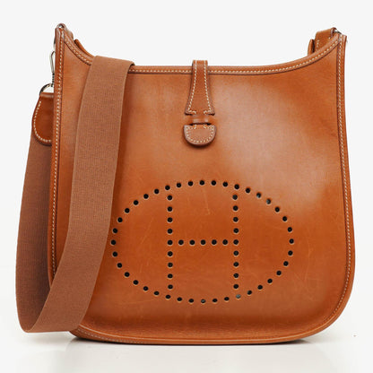 Hermès Evelyne I Schultertasche aus Barenia Leder