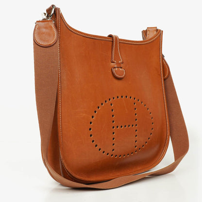 Hermès Evelyne I Schultertasche aus Barenia Leder