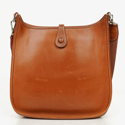 Hermès Evelyne I Schultertasche aus Barenia Leder