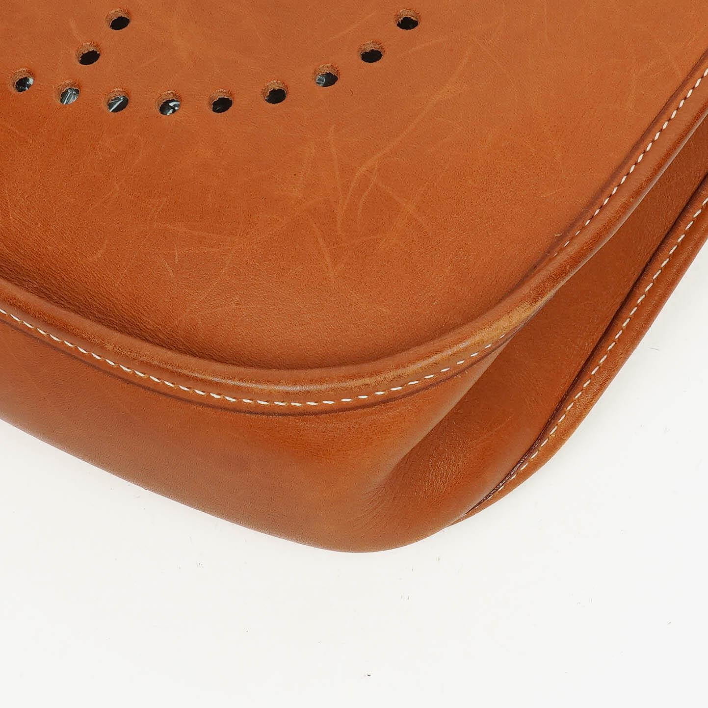 Hermès Evelyne I Schultertasche aus Barenia Leder