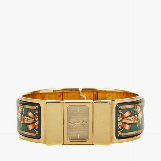 Hermès Loquet Armreif-Quarzuhr L01.100 mit grünem Equestrian Emaille und vergoldetem Finish
