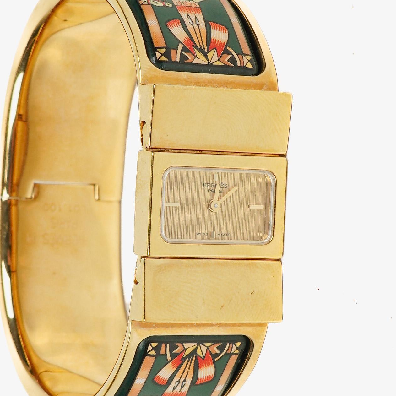 Hermes Grünes Reitsport Emaille und Vergoldetes Loquet Armreif Quarzuhr L01.201