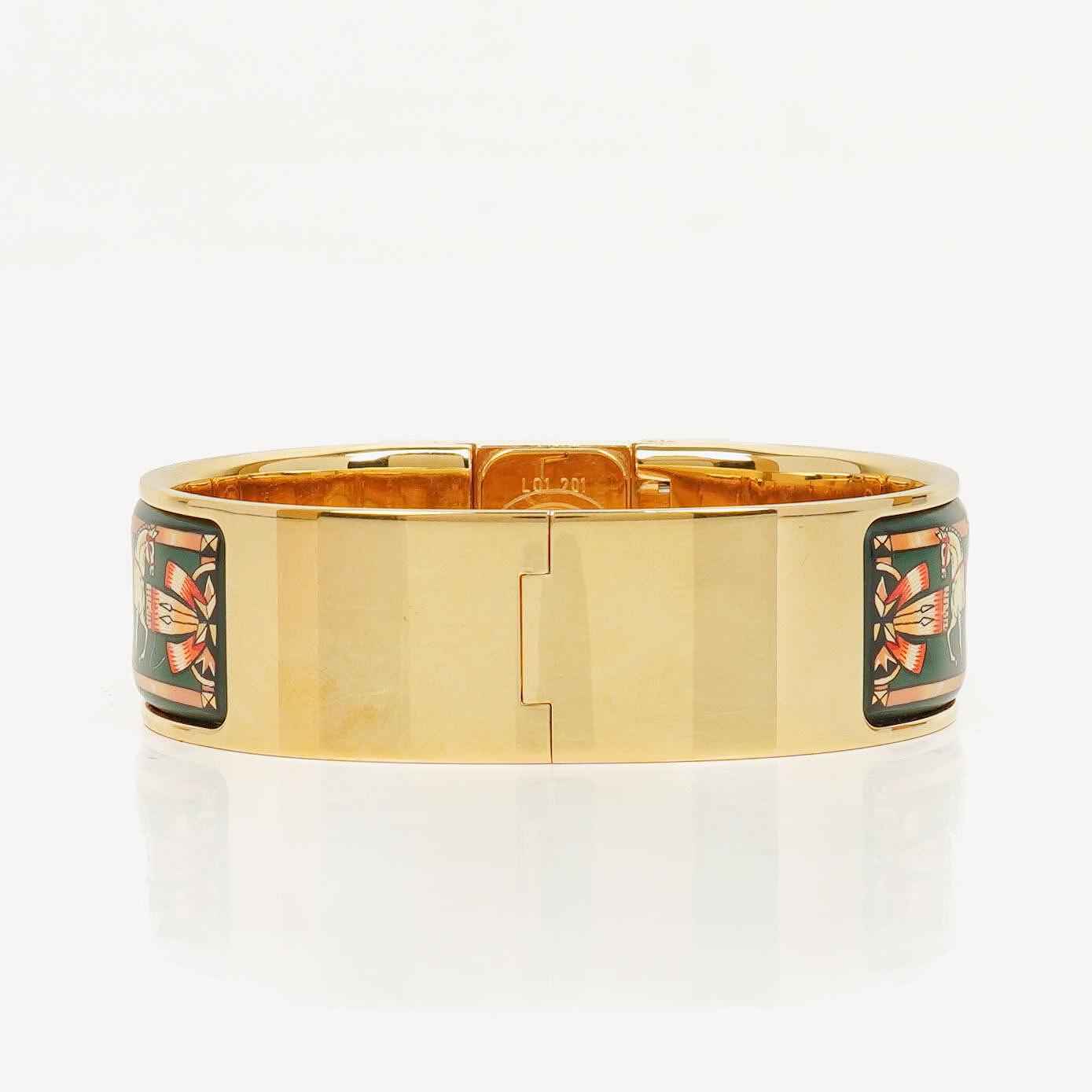 Hermès Loquet L01.201 Armreif-Quarzuhr mit grünem Reitsport-Emaille und Vergoldung