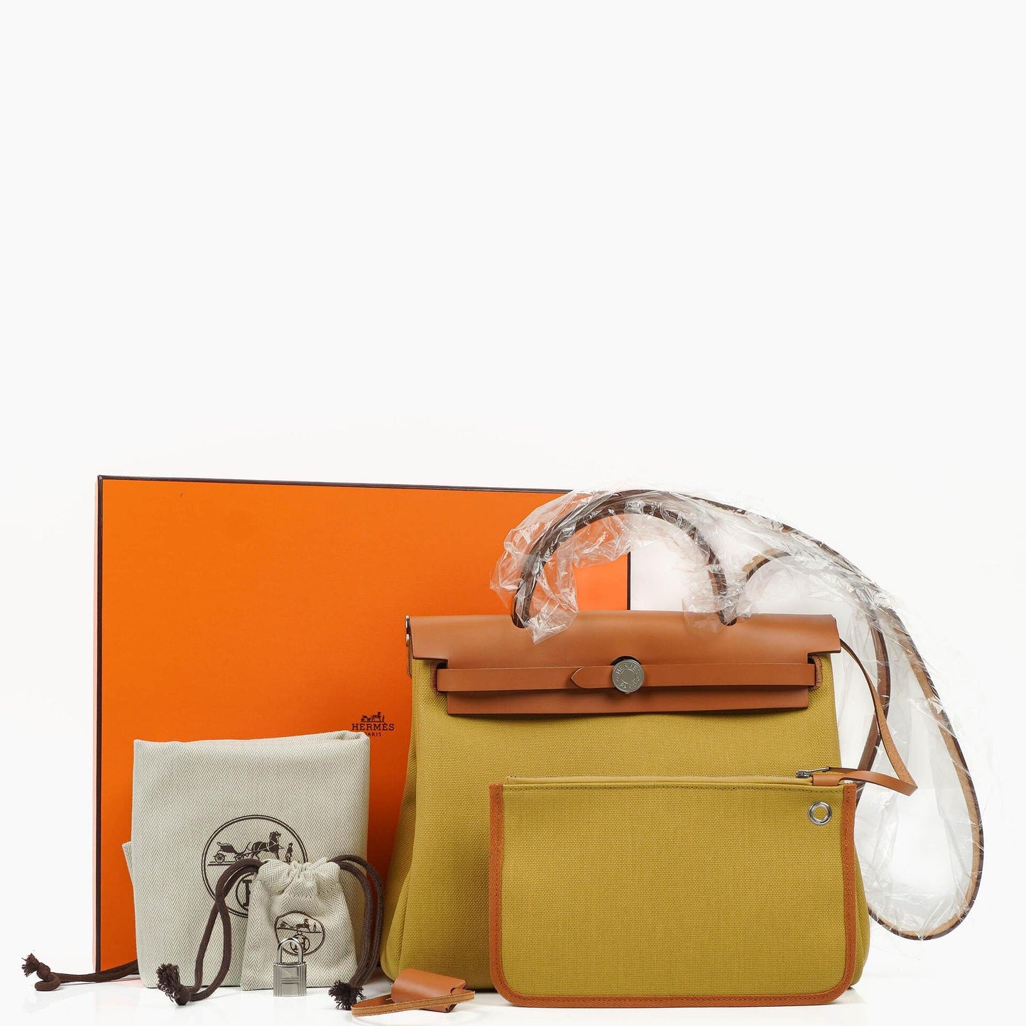 Hermes Herbag 31 Zip Retourne PM Vache Hunter Militär Toile Ginger Naturel