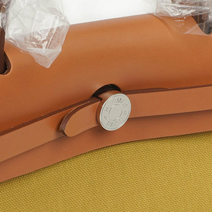 Hermes Herbag 31 Zip Retourne PM Vache Hunter Militär Toile Ginger Naturel