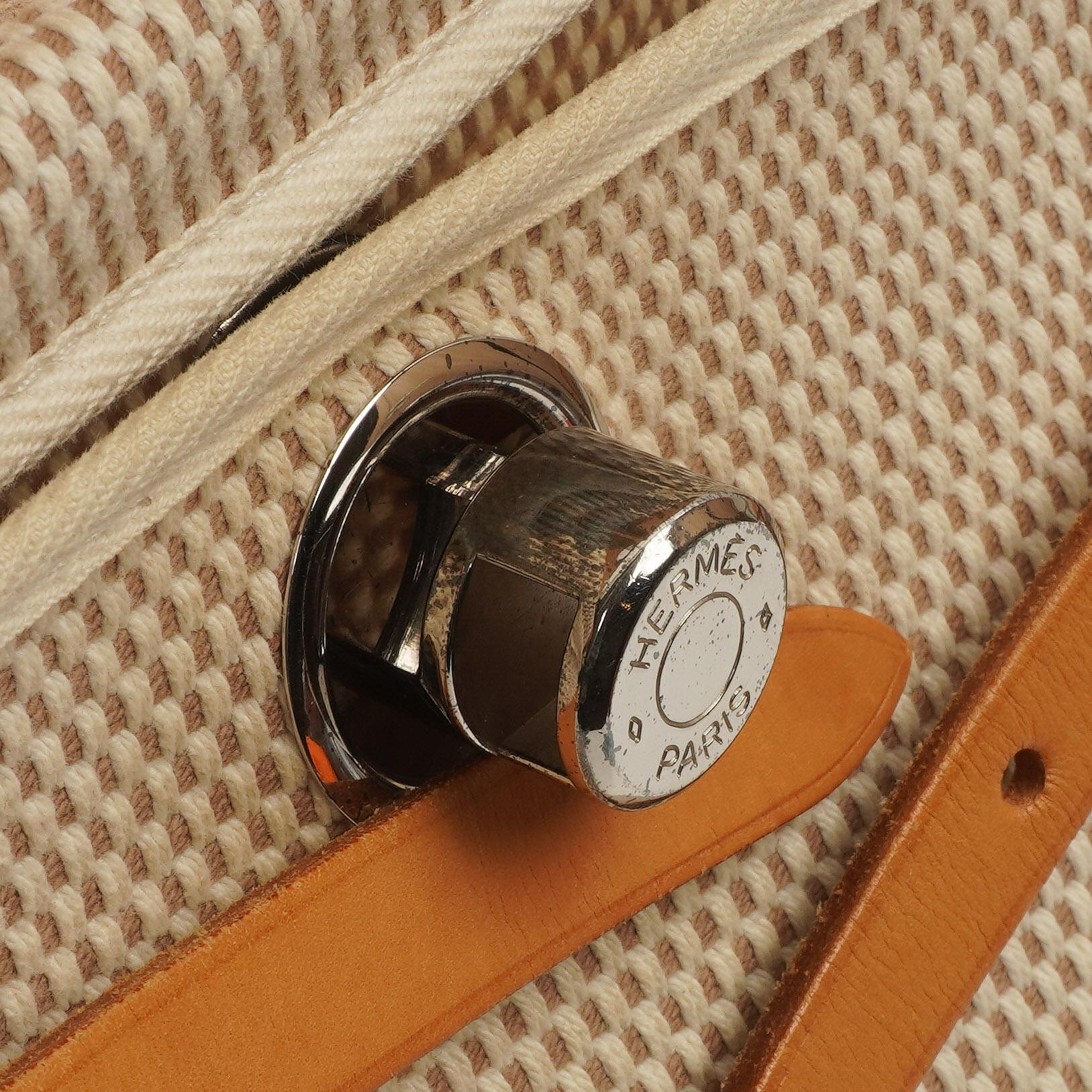 Hermes Herbag PM Vache Hunter Criss Viking 30 Ecru Beige Naturel mit Palladium-Beschlägen