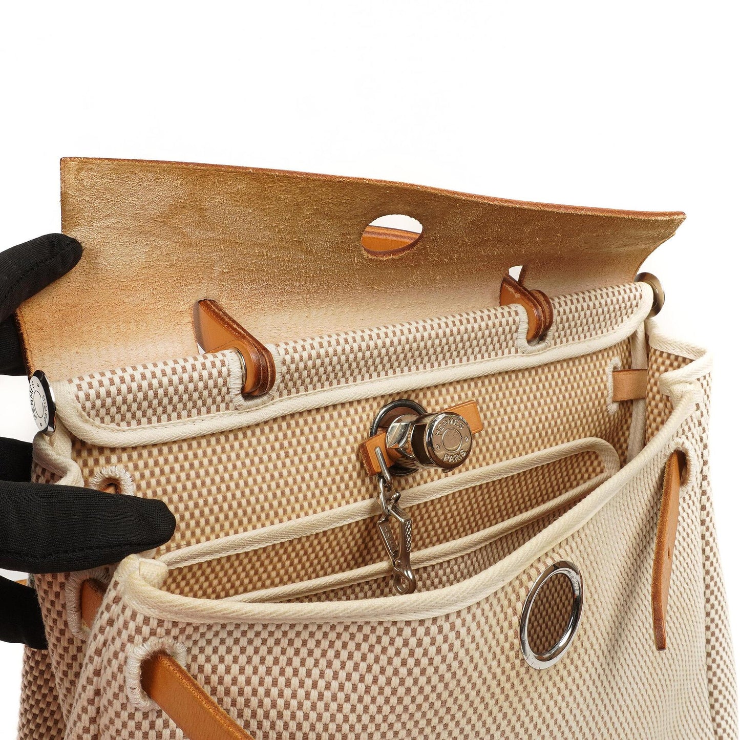 Hermes Herbag PM Vache Hunter Criss Viking 30 Ecru Beige Naturel mit Palladium-Beschlägen