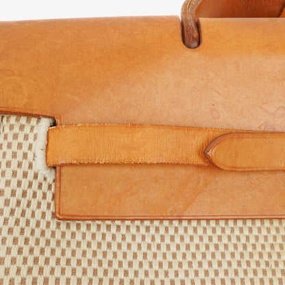 Hermès Herbag PM 2-Wege-Rucksack Vache Hunter Criss Viking in Ecru Beige Naturel mit Palladium-Beschlägen