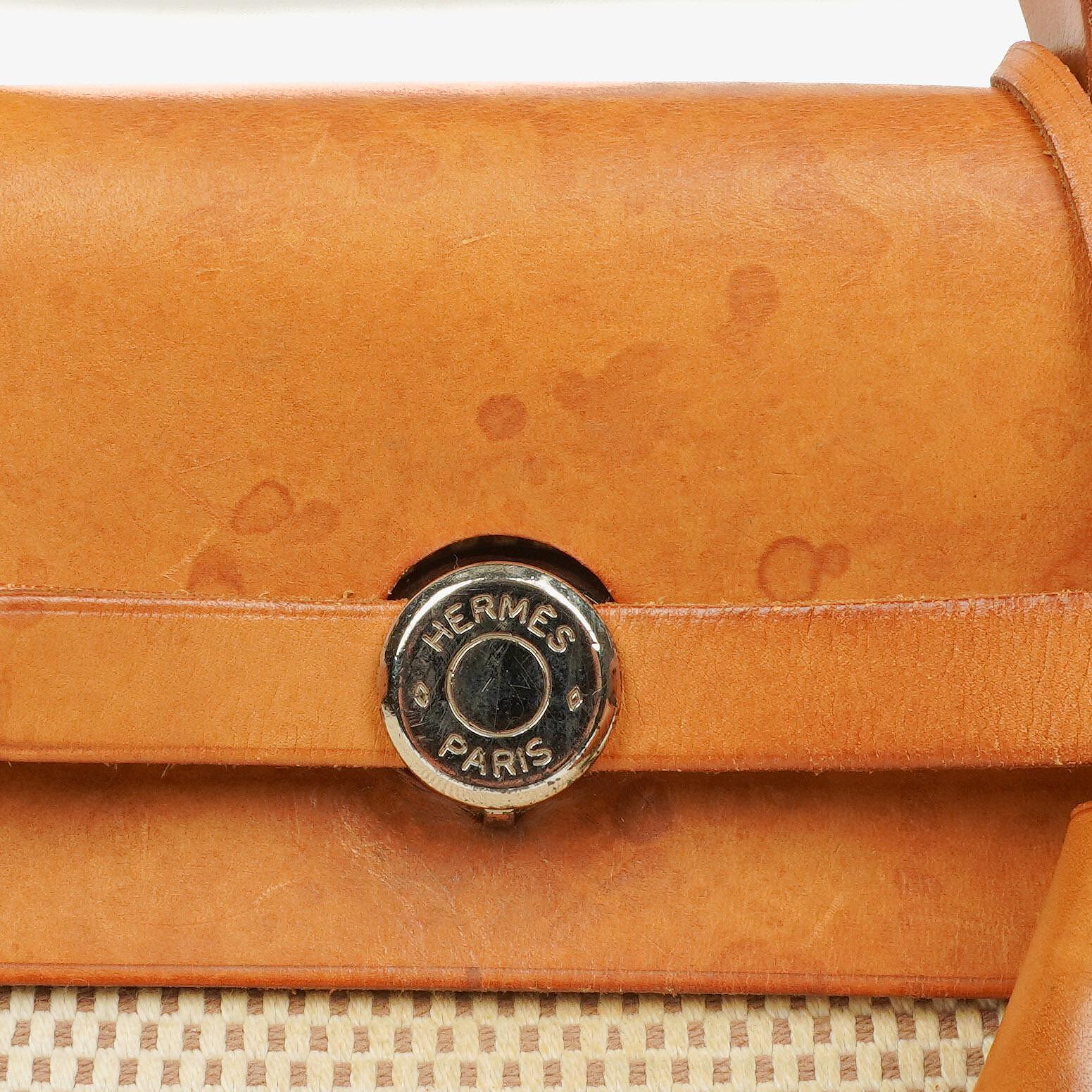 Hermès Herbag PM 2-Wege-Rucksack Vache Hunter Criss Viking in Ecru Beige Naturel mit Palladium-Beschlägen