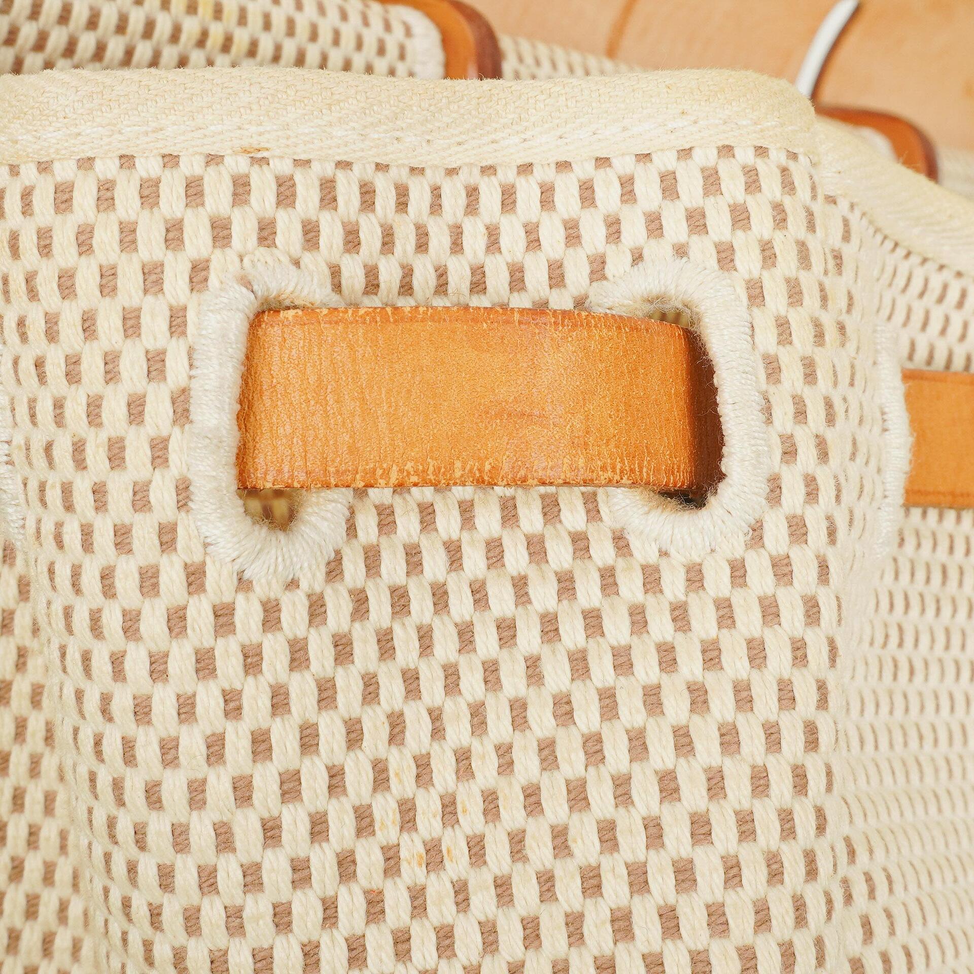 Hermès Herbag PM 2-Wege-Rucksack Vache Hunter Criss Viking in Ecru Beige Naturel mit Palladium-Beschlägen