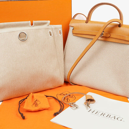 Hermès Herbag PM Vache Hunter Criss Viking 30 2-Wege-Tasche in Ecru Beige Naturel mit Palladium-Hardware