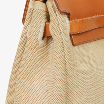 Hermès Herbag PM 30 2-Wege-Tasche aus Vache Hunter und Toile Canvas in Ecru Beige Naturel mit Palladium Beschlägen