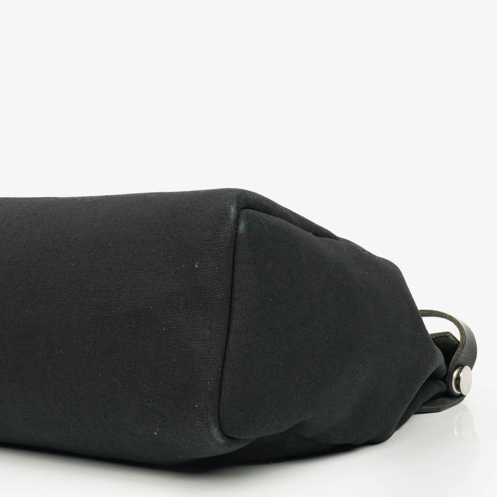 Hermès Herbag MM 2-in-1 Tasche aus Toile Vache Hunter in Schwarz