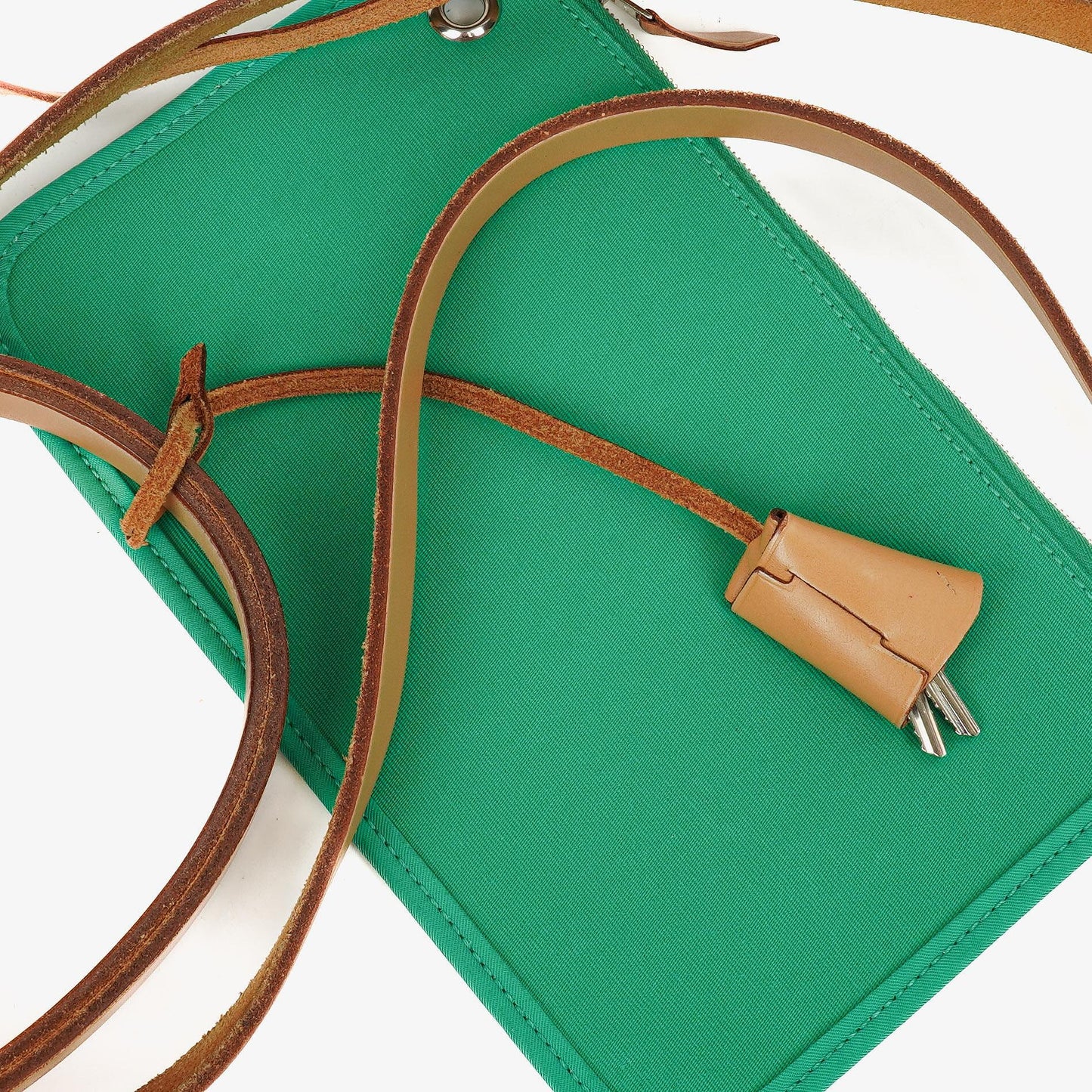 Hermès Herbag Zip 31 PM in Bleu Saphir Vache Hunter, Bleu Azteque und Menthe