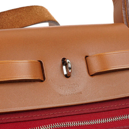 Hermès Herbag Zip 31 PM aus Fauve Vache Hunter und Rubis Toile mit Palladium-Beschlägen