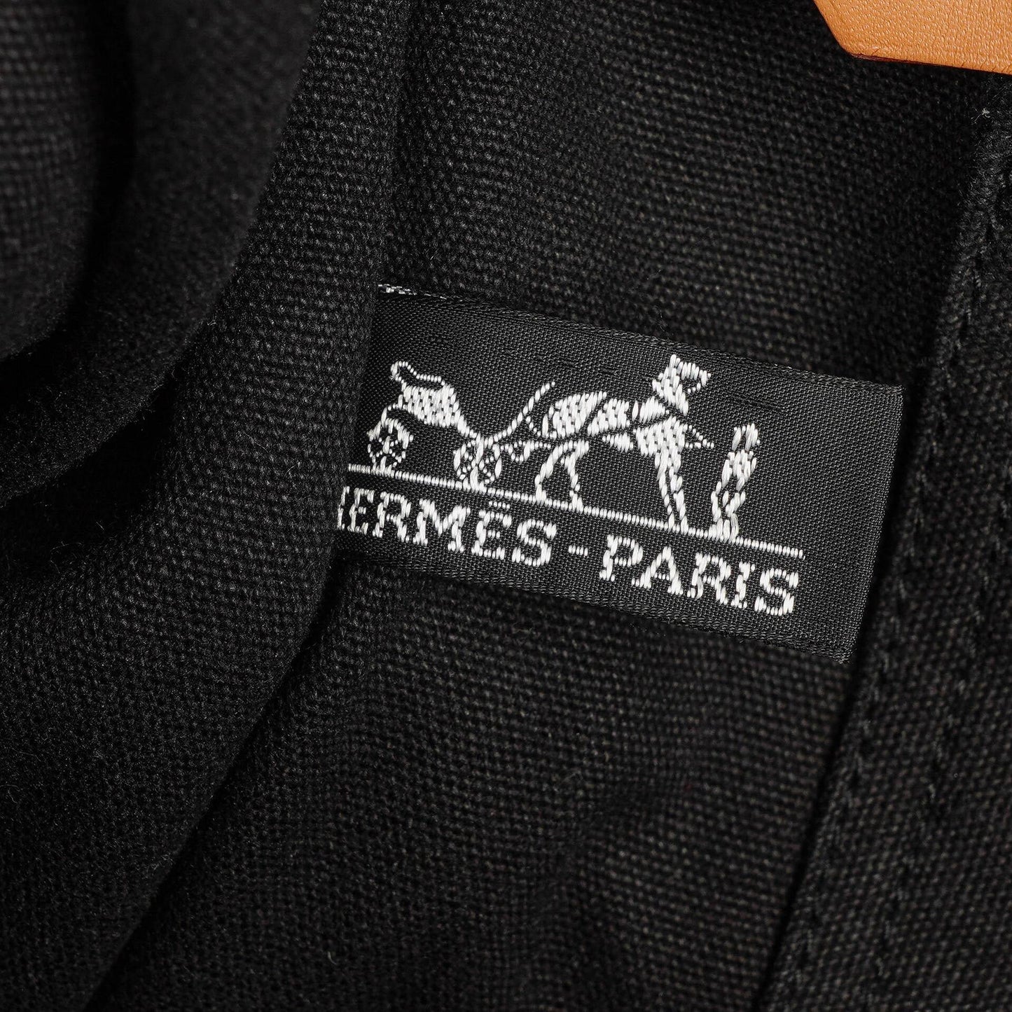 Hermès Herline MM Tote Tasche aus schwarzem Canvas