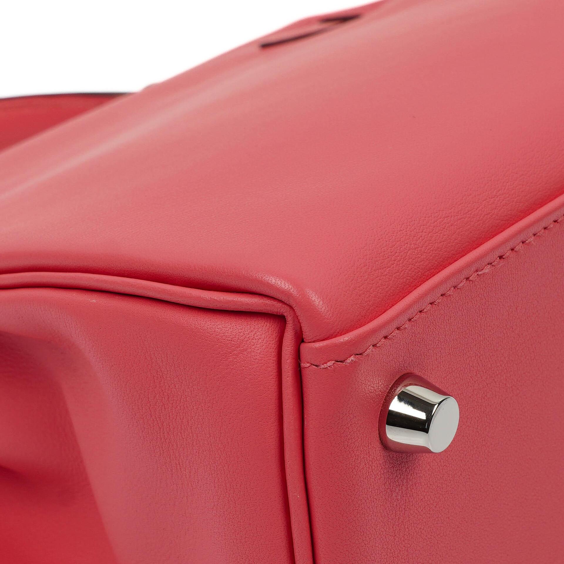 Hermes Kelly 25 Retourne Rose Azalee Swift Leder mit Palladium-Beschlägen