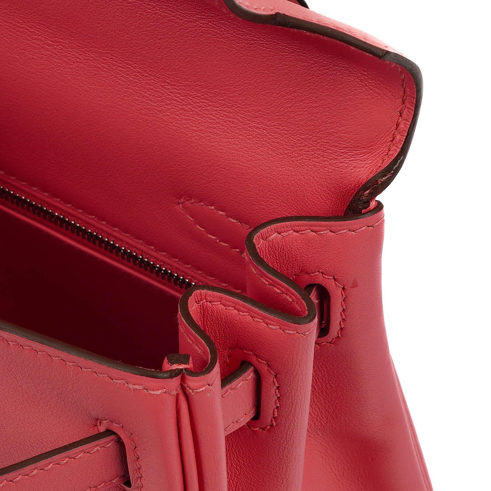 Hermes Kelly 25 Retourne Rose Azalee Swift Leder mit Palladium-Beschlägen