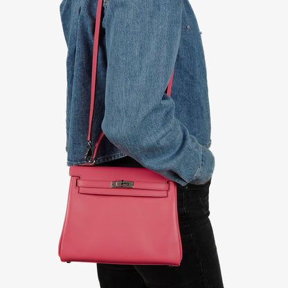 Hermes Kelly 25 Retourne Rose Azalee Swift Leder mit Palladium-Beschlägen