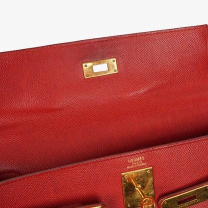 Hermès Kelly 32 Retourne in Rouge Vif mit Goldbeschlägen