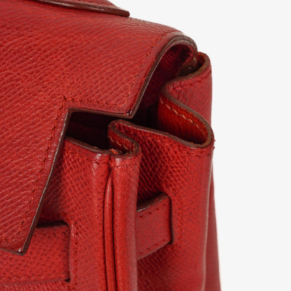 Hermès Kelly 32 Retourne in Rouge Vif mit Goldbeschlägen