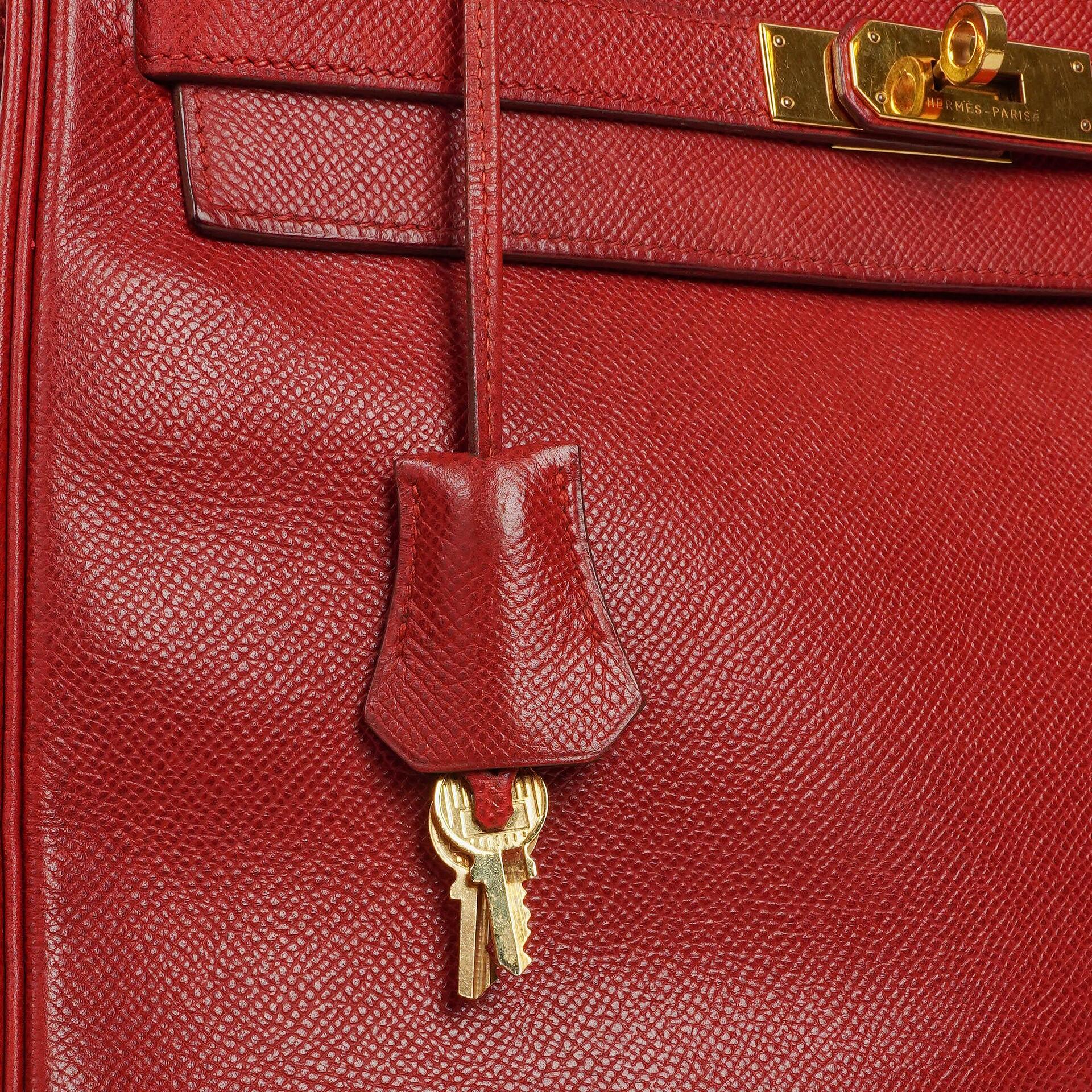 Hermès Kelly 32 Retourne in Rouge Vif mit Goldbeschlägen