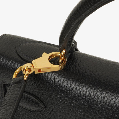Hermès Kelly 32 Sellier Tasche in Schwarz aus Ardennes mit Goldbeschlägen, 1996