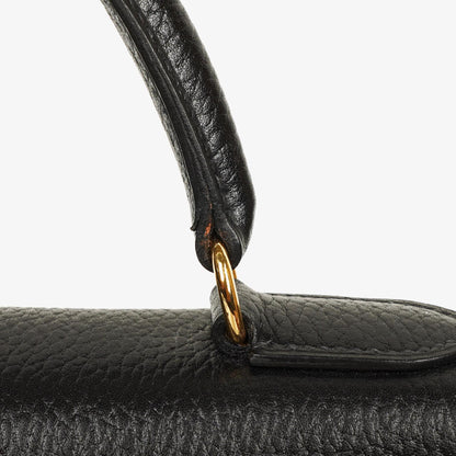 Hermès Kelly 32 Sellier Tasche in Schwarz aus Ardennes mit Goldbeschlägen, 1996