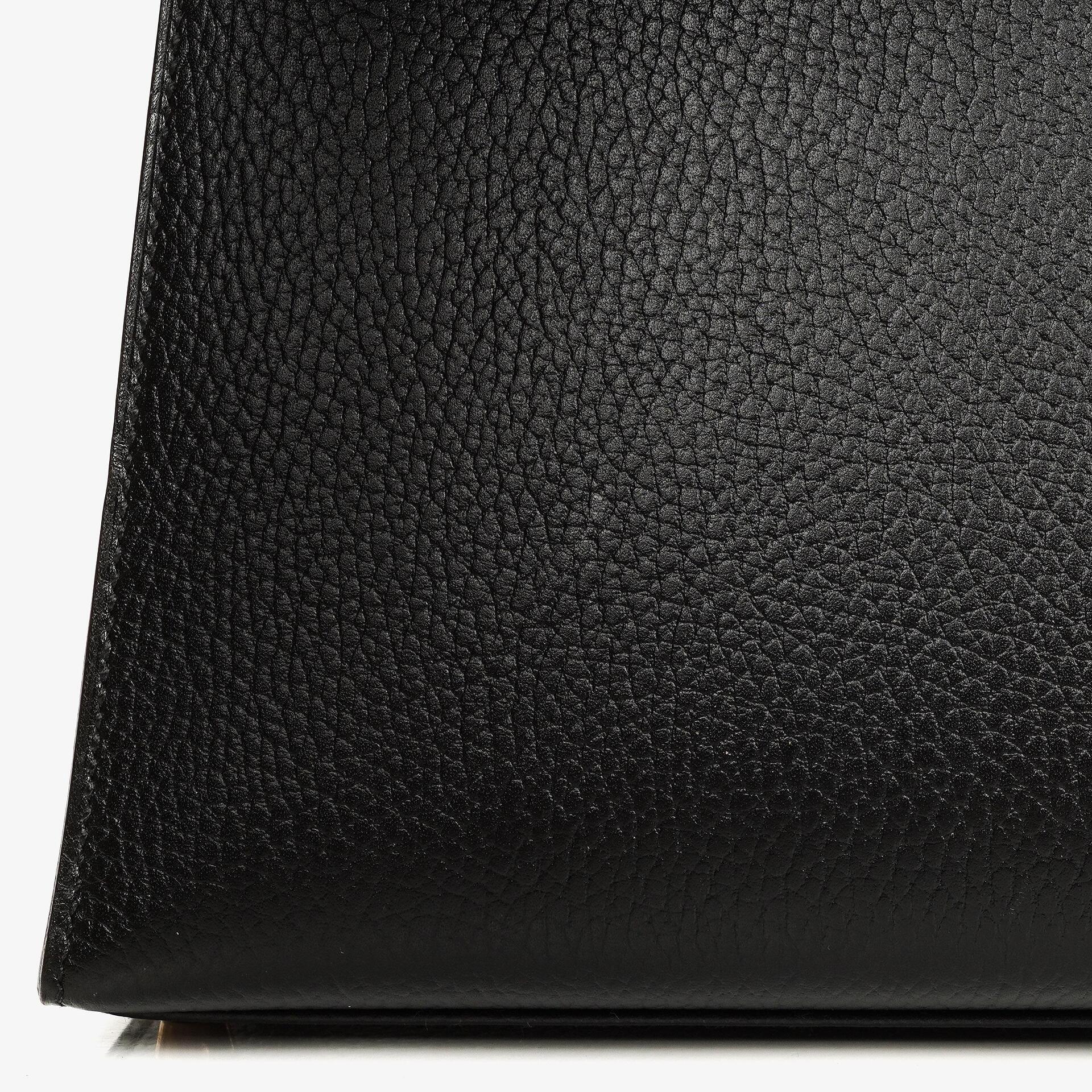 Hermès Kelly 32 Sellier Tasche in Schwarz aus Ardennes mit Goldbeschlägen, 1996