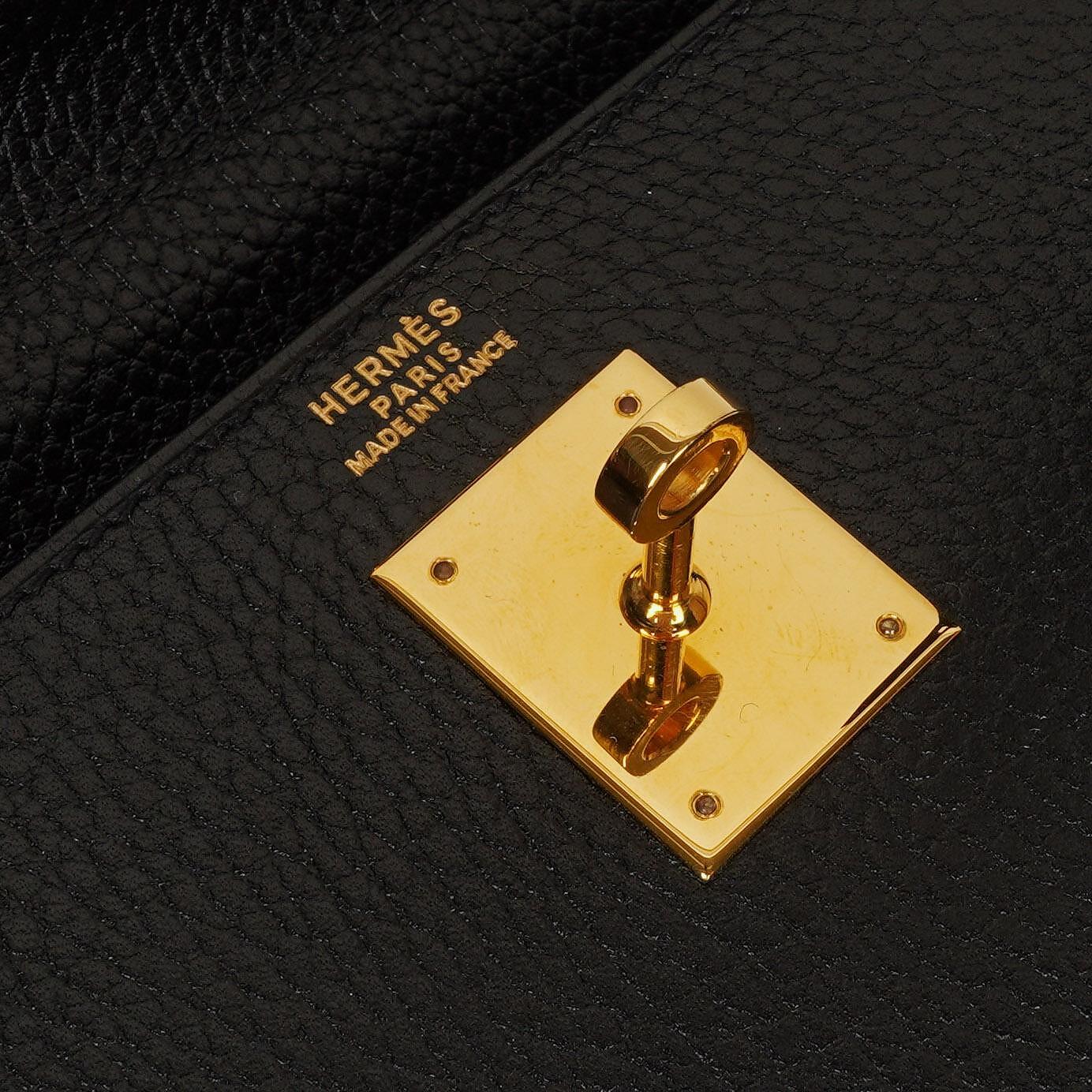 Hermès Kelly 32 Sellier Tasche in Schwarz aus Ardennes mit Goldbeschlägen, 1996