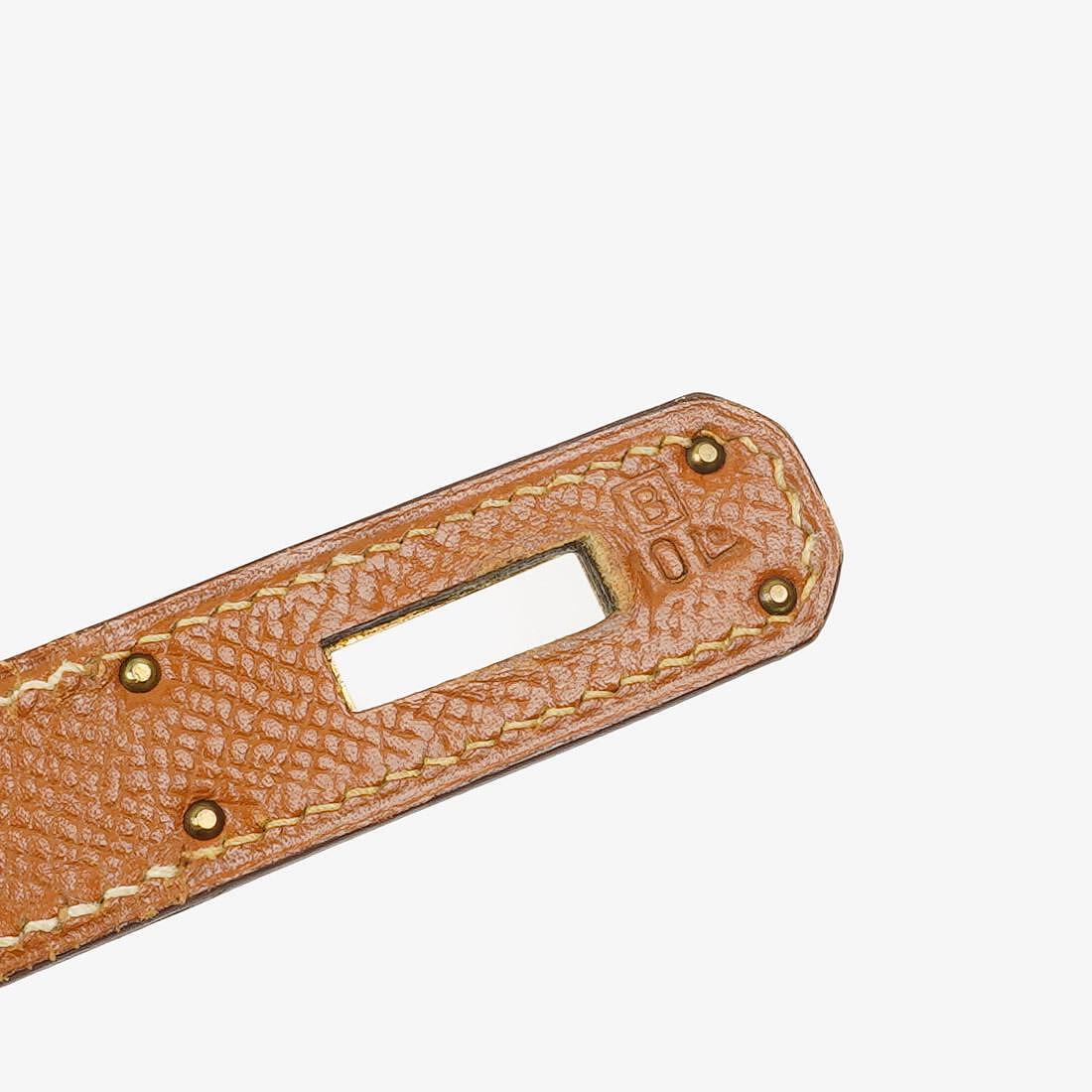 Hermès Kelly 32 Sellier Vintage aus Courchevel-Leder in Gold mit Goldbeschlägen, 1998