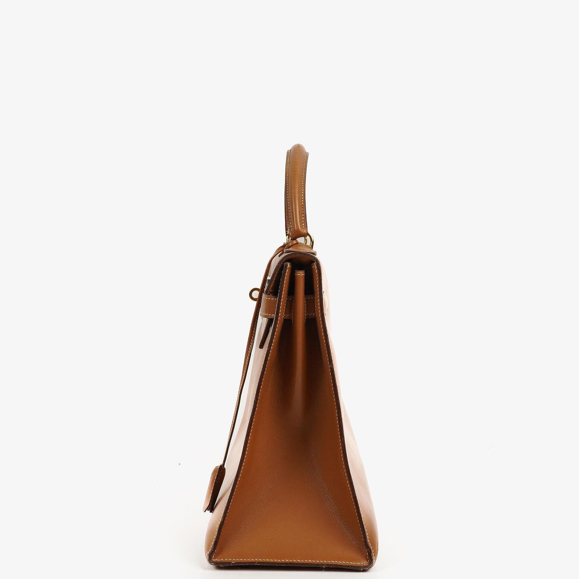 Hermès Kelly 32 Sellier Vintage in Natur Chamonix mit Goldbeschlägen, 1977