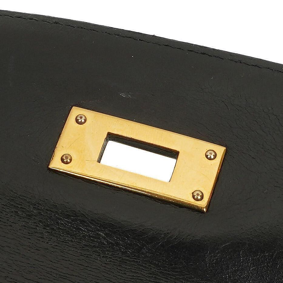 Hermès Kelly 32 Vintage Sellier aus schwarzem Boxcalf mit goldfarbener Hardware, 1987
