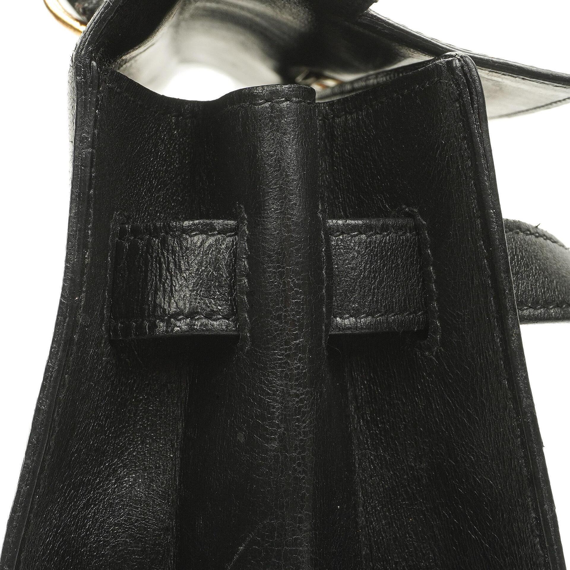 Hermès Kelly 32 Vintage Sellier aus schwarzem Boxcalf mit goldfarbener Hardware, 1987