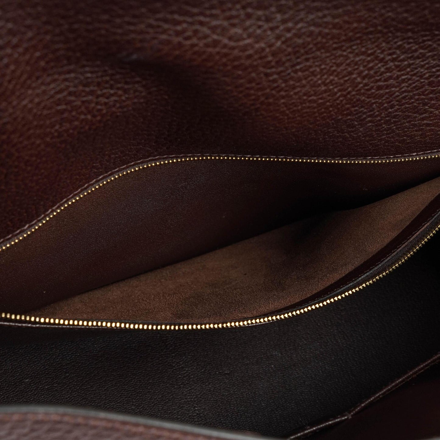 Hermès Kelly 35 Retourne Marron Fonce Fjord Leder mit Goldbeschlägen