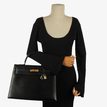 Hermes Kelly 35 Sellier Vintage Schwarzes Boxkalbsleder mit Goldbeschlägen, 1977