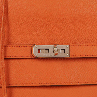 Hermès Kelly Depeche 38 Tasche aus orangefarbenem Epsom Leder