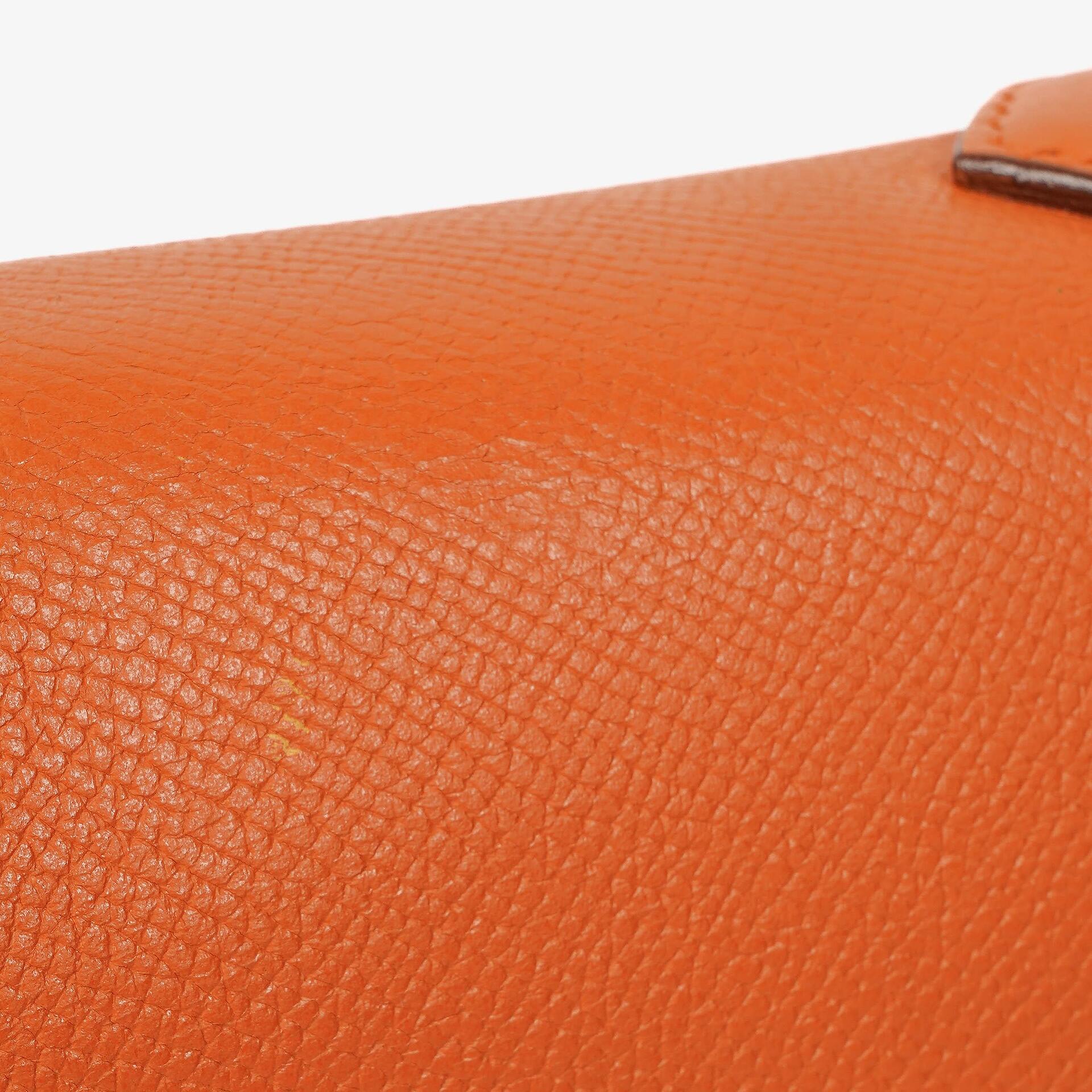 Hermès Kelly Depeche 38 Tasche aus orangefarbenem Epsom Leder
