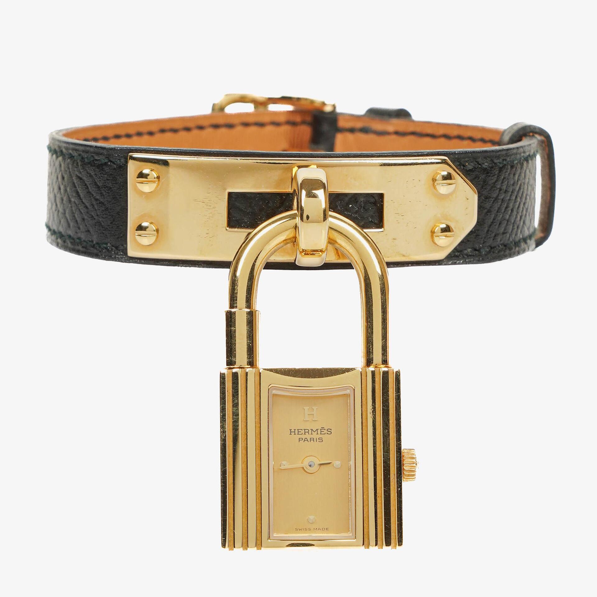 Hermès Kelly Noir Uhr aus Courchevel Leder mit Vergoldung