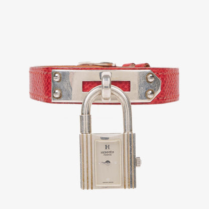 Hermès Kelly Uhr aus Rouge Courchevel Leder in Silberoptik