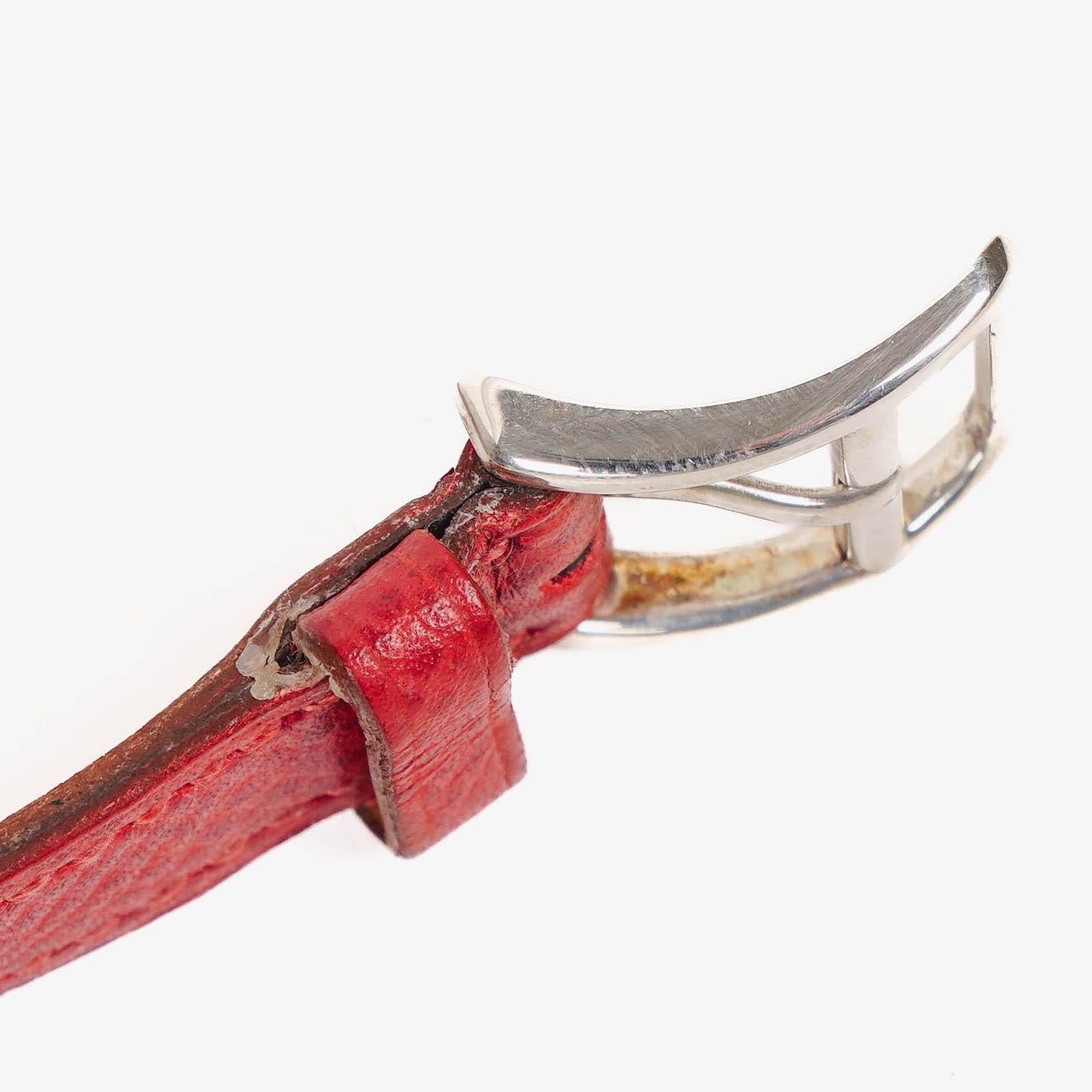Hermès Kelly Uhr aus Rouge Courchevel Leder in Silberoptik