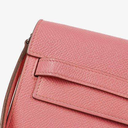 Hermès Kelly To Go Geldbörse aus Epsom in Rose Confetti mit Palladium-Beschlägen