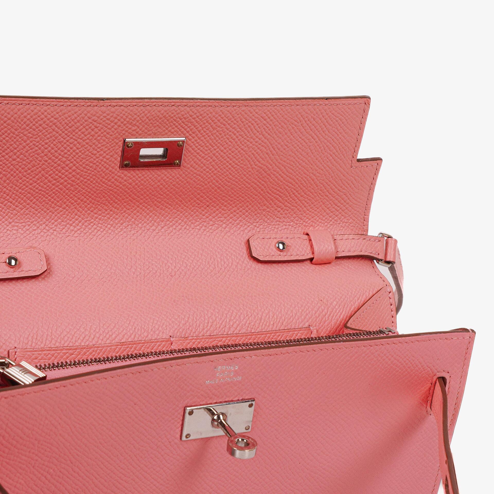 Hermès Kelly To Go Geldbörse aus Epsom in Rose Confetti mit Palladium-Beschlägen