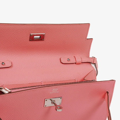 Hermès Kelly To Go Geldbörse aus Epsom in Rose Confetti mit Palladium-Beschlägen