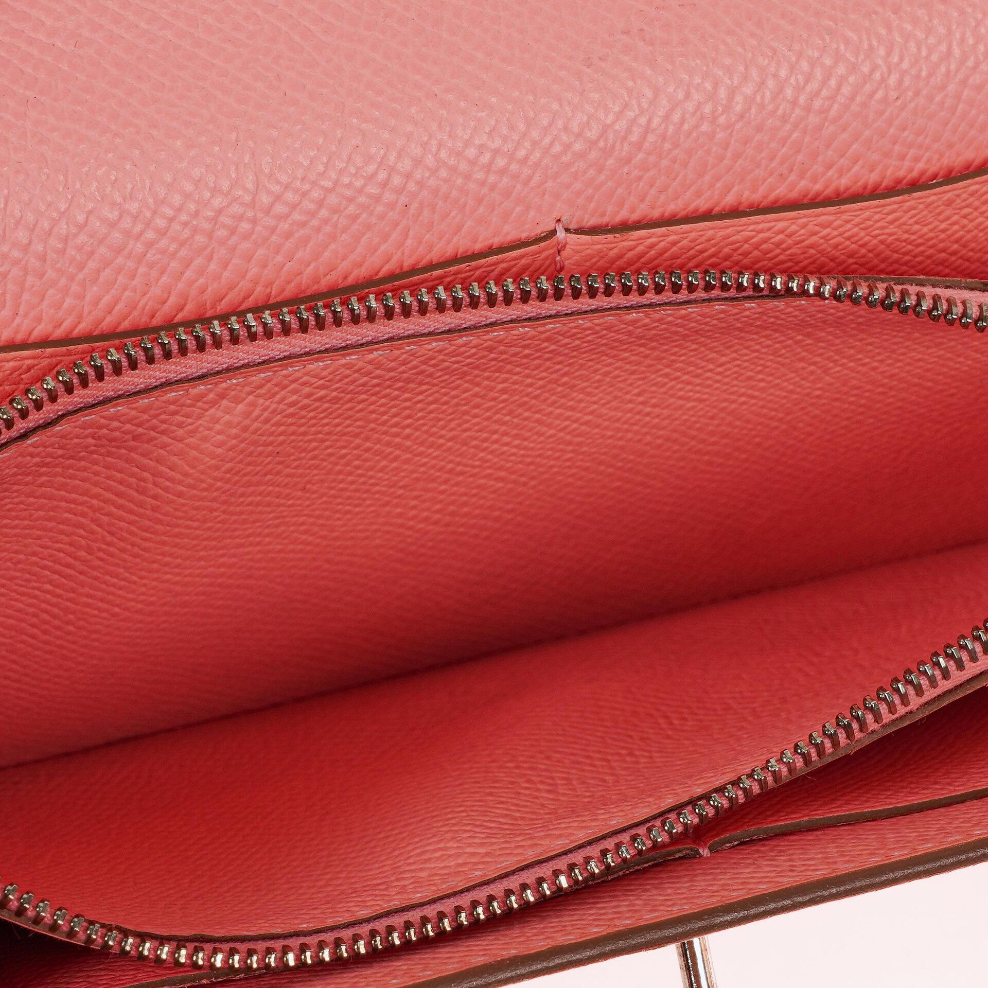 Hermès Kelly To Go Geldbörse aus Epsom in Rose Confetti mit Palladium-Beschlägen