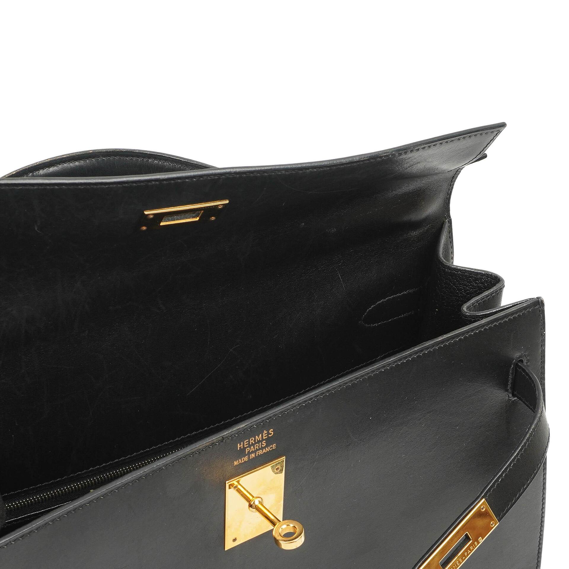 Hermès Vintage Kelly 35 Sellier Schwarzes Boxkalb Gold Hardware