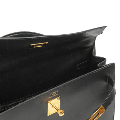 Hermès Vintage Kelly 35 Sellier Schwarzes Boxkalb Gold Hardware