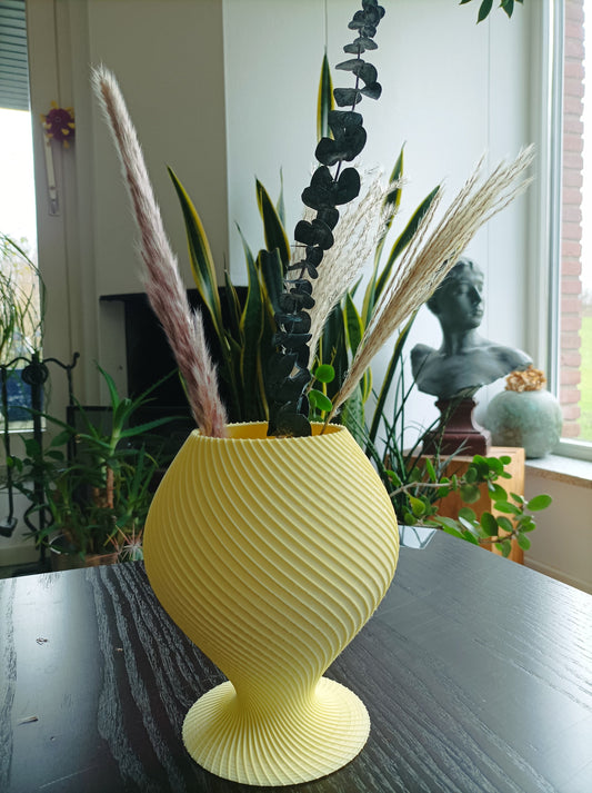 Skulpturale 3D-gedruckte Vase, Texturiertes Weißes Pflanzenkunstwerk, Umweltfreundliche Moderne Heimdekoration