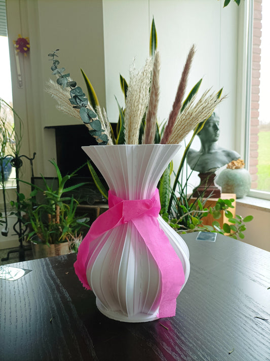 Stilvolle Dekovase – NEU! Vase / Dekovase / 3D Druck / Trockenblumen / Dekoration