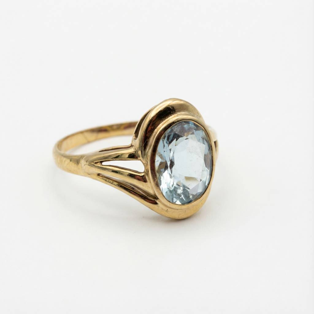 Eisblauer Traum: Vintage Cocktailring 585 Gold mit strahlendem Aquamarin (Gr. 56)